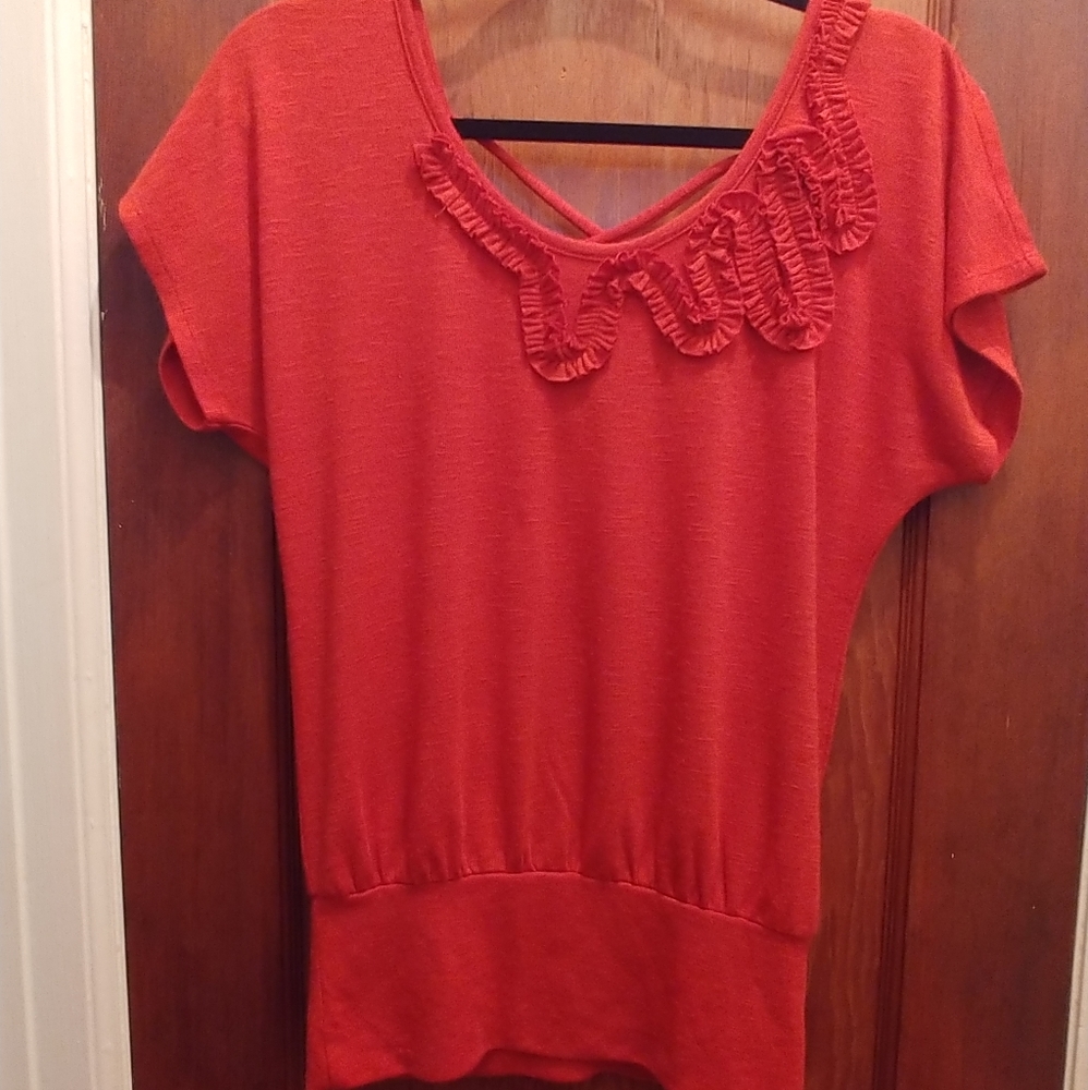Short sleeve top